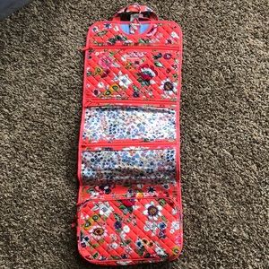 NWT Vera Bradley travel make up bag